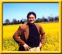 daveyellow1.jpg (56202 bytes)